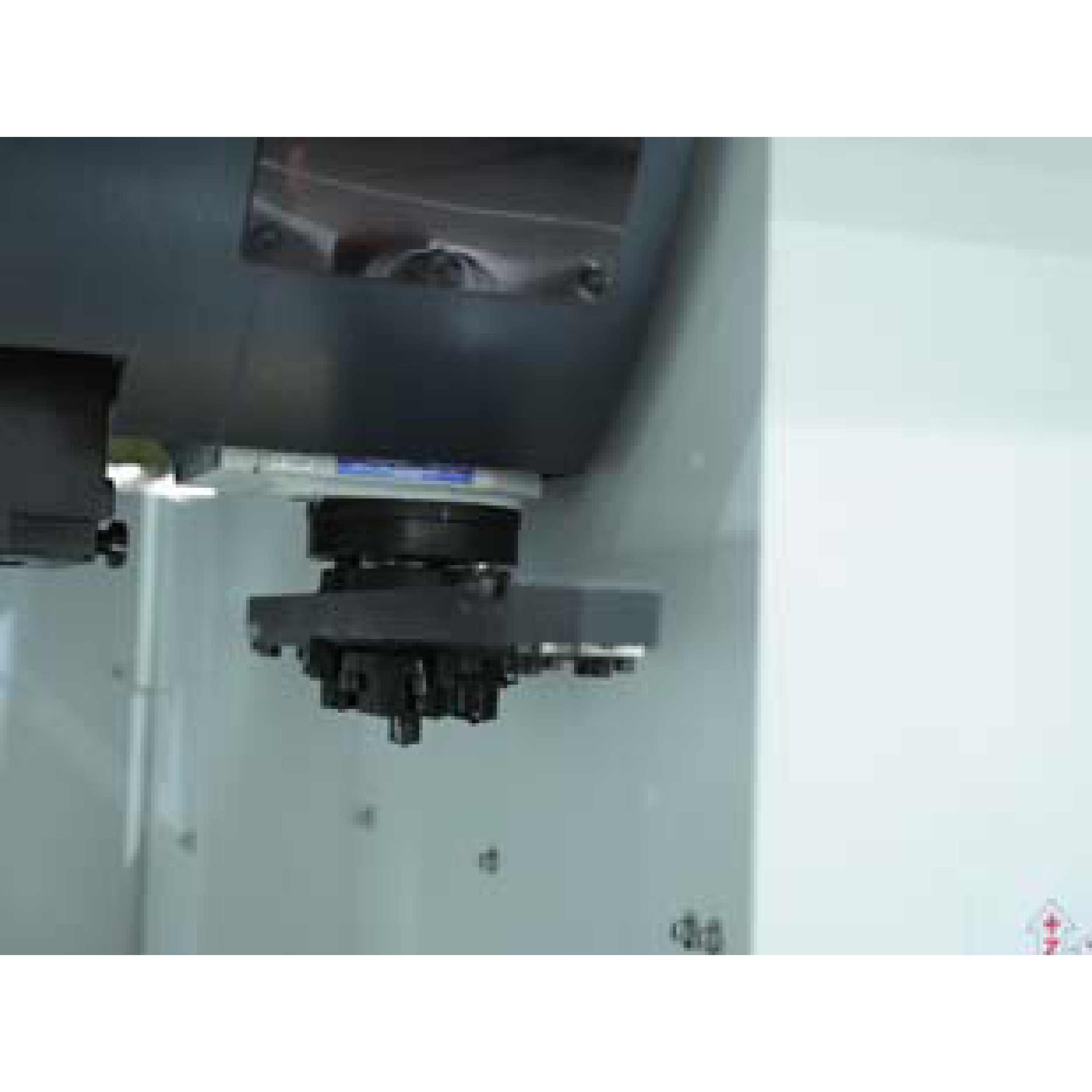 Genertec VMC1300B (Vertical Machining Center) - Gambar 2